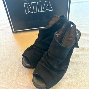 MIA Women's Black Slingback Heels | Size 9